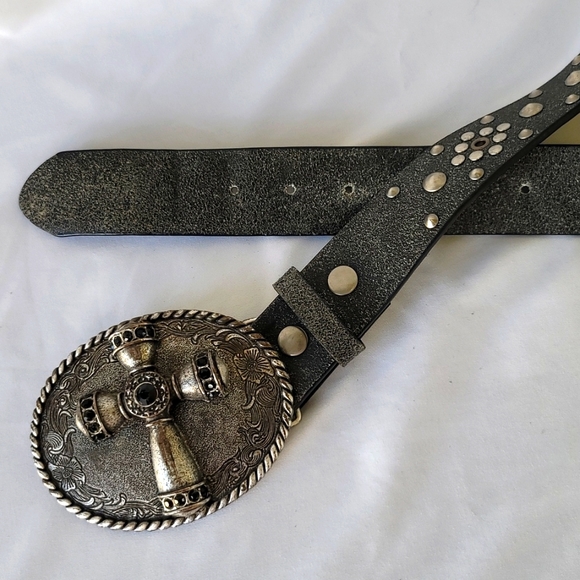 Robbie French Designs Genuine Leather Cross Belt - Picture 2 of 8